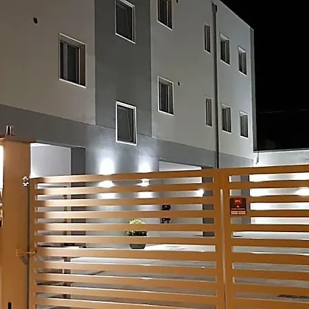 Casa Mimi Aparthotel 4*